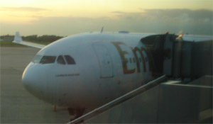 emirates-flugzeug